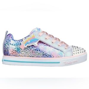 Skechers Twinkle Tow/ light up girls size 2 shoes✨Host pick